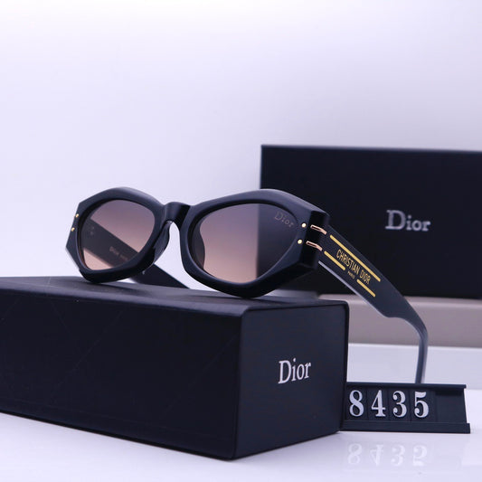 DiorSignature Butterfly Sunglasses Black/ Gold