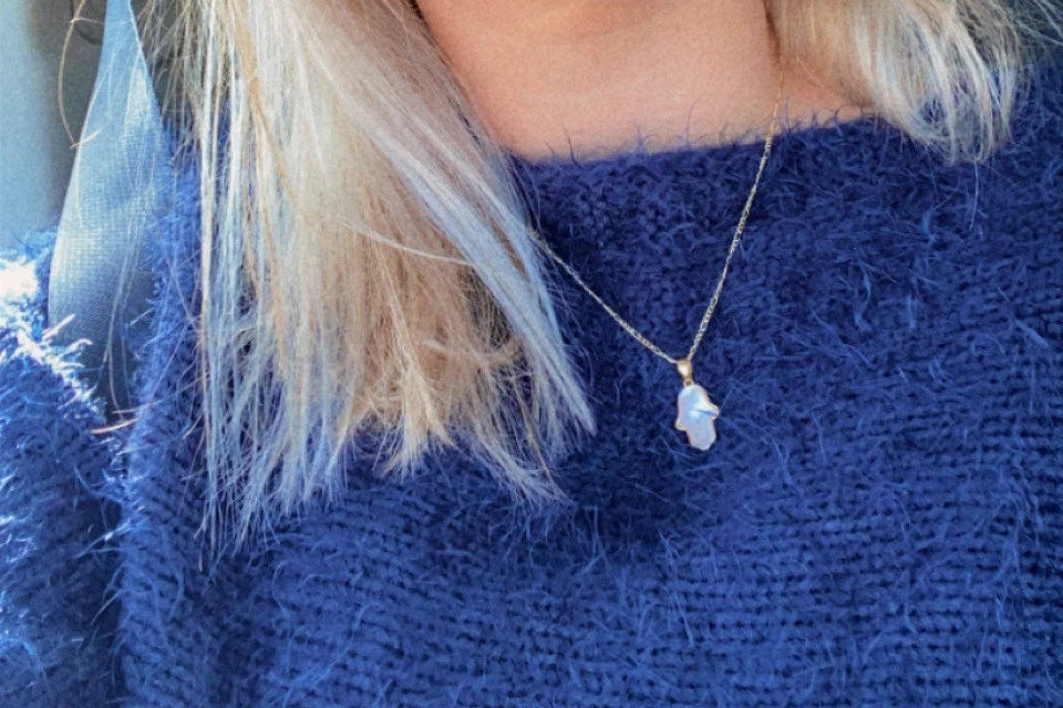 18K Gold Plated Mother Of Pearl Hamsa