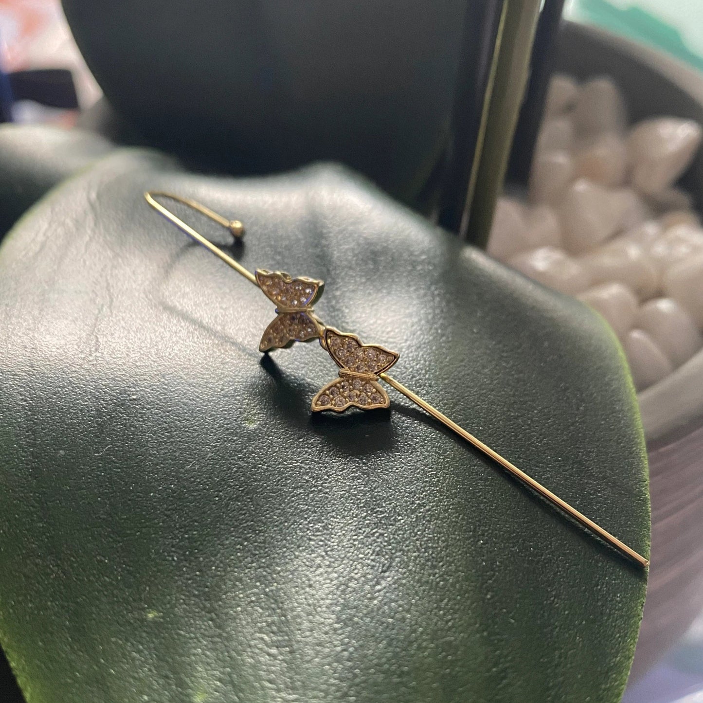 Mariposa Butterfly Ear Hook / Ear Cuff